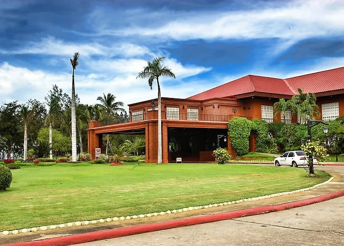 Fort Ilocandia Resort Hotel